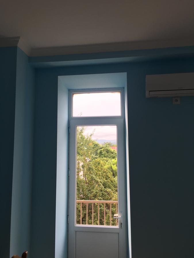 Kmg Hotel Khashuri المظهر الخارجي الصورة