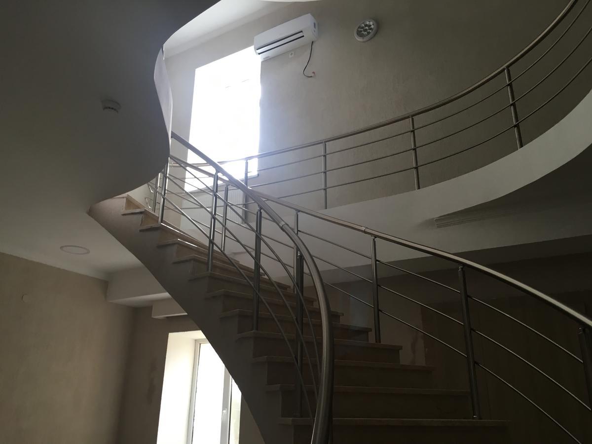 Kmg Hotel Khashuri المظهر الخارجي الصورة